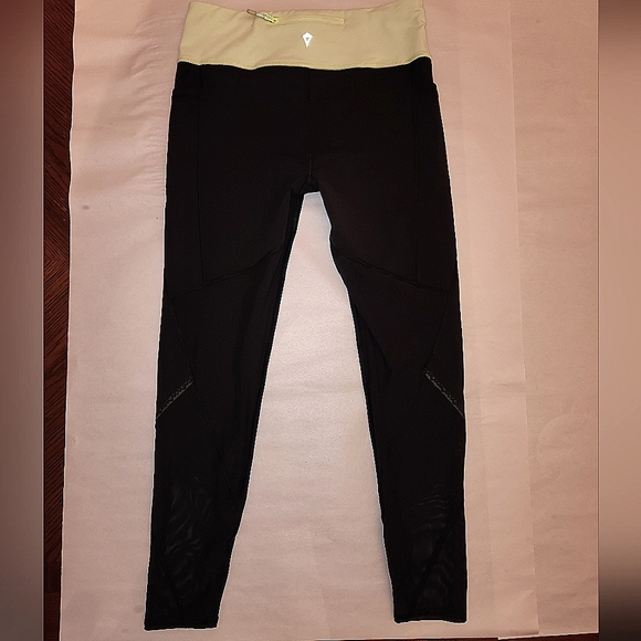 Ivivva Leggings - Picture 2 of 8